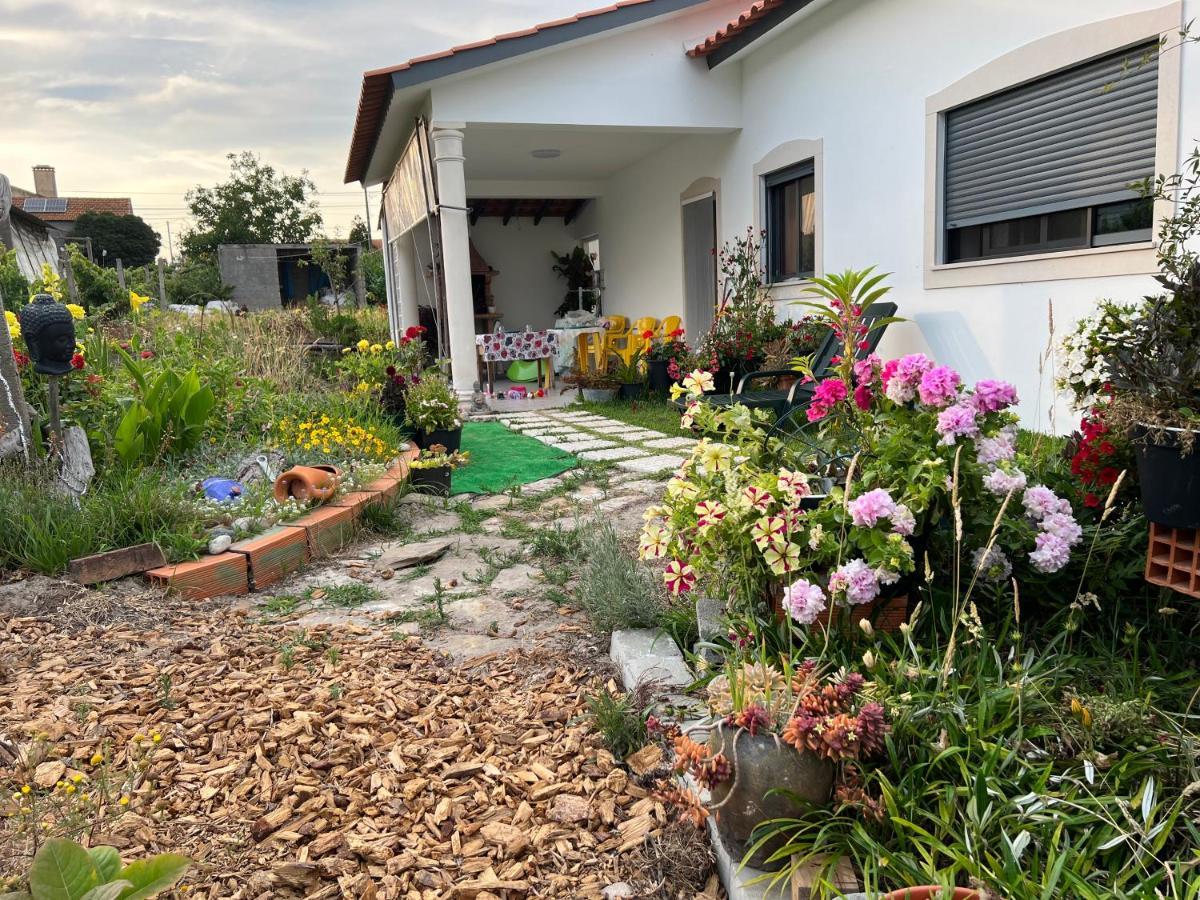 Villa Beautiful Little Country House à Carvide Extérieur photo